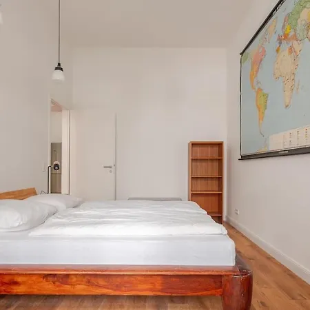 Tolles Im Helmholz-kiez Prenzlauer Berg