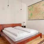 Tolles Im Helmholz-kiez Prenzlauer Berg