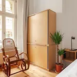 Tolles Im Helmholz-kiez Prenzlauer Berg