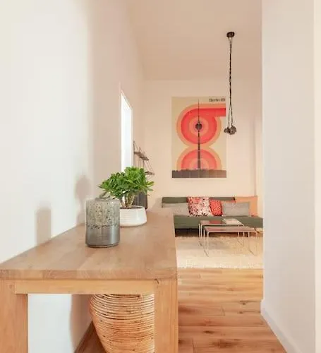 Tolles Im Helmholz-kiez Prenzlauer Berg アパート