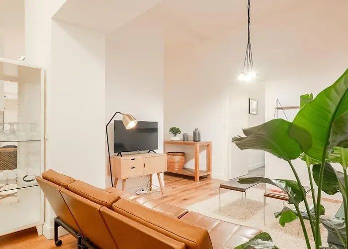 Tolles Im Helmholz-kiez Prenzlauer Berg アパート *